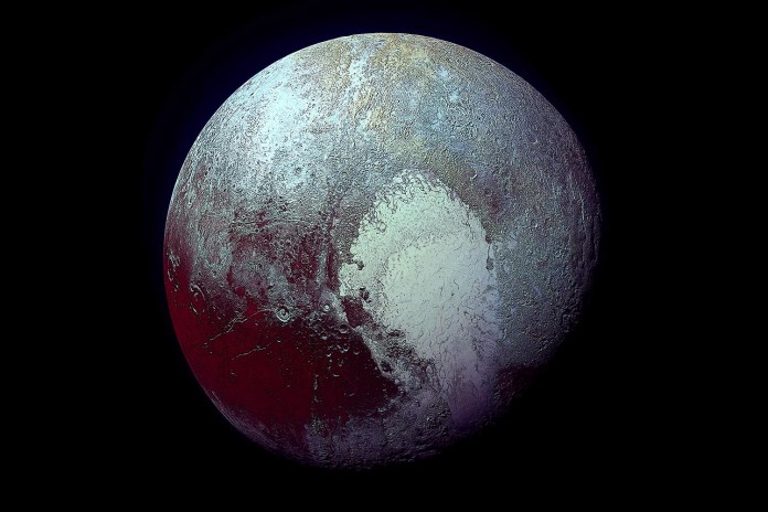 Life Could Possibly Exist On Pluto; is NASA hiding something? Clapway