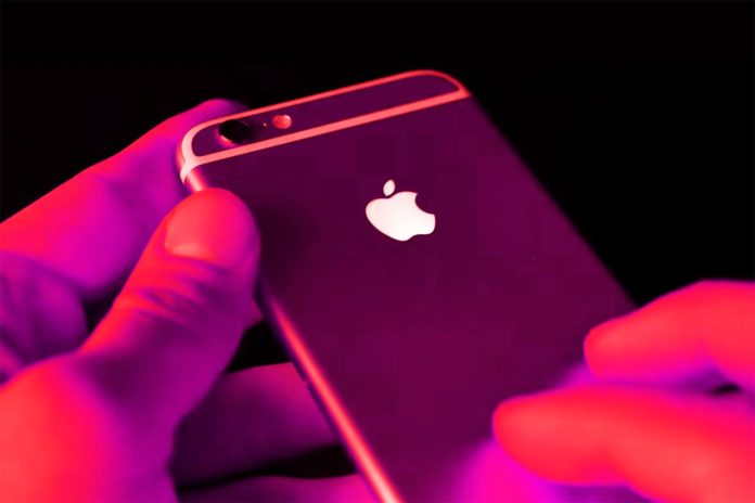 iPhone 7 to Destroy Samsung Galaxy and T-Mobile; Apple Fans Are Happy Clapway