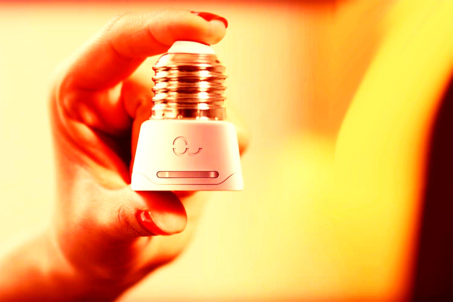 Smart iPhone Lightbulb: 5 Things Making Apple Fans Happy