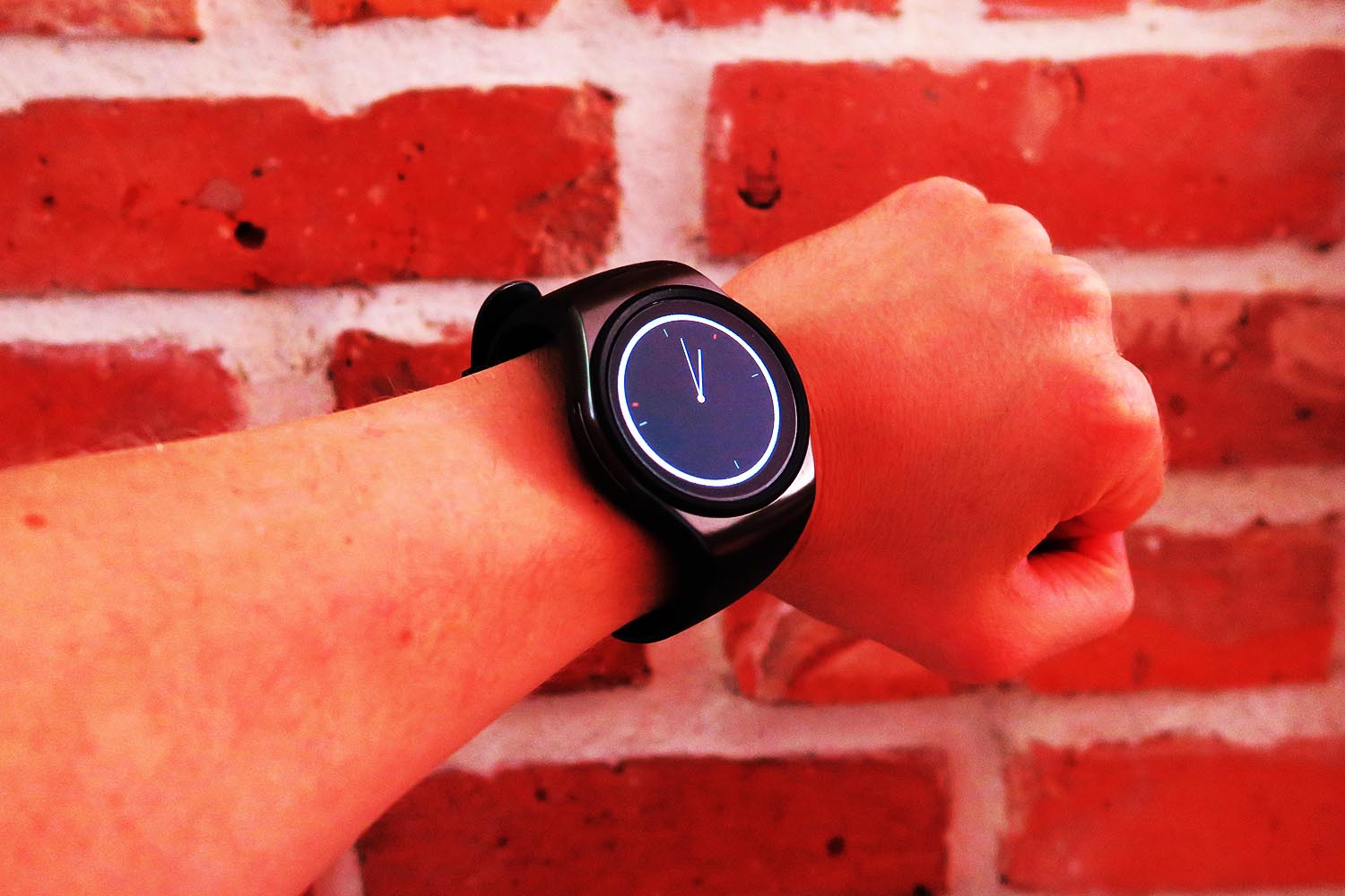 Clapway This Smartwatch will Destroy Apple Watch