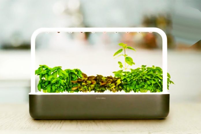 Kickstarter 'Smart Garden' Brings the Power of QVC to Your Home